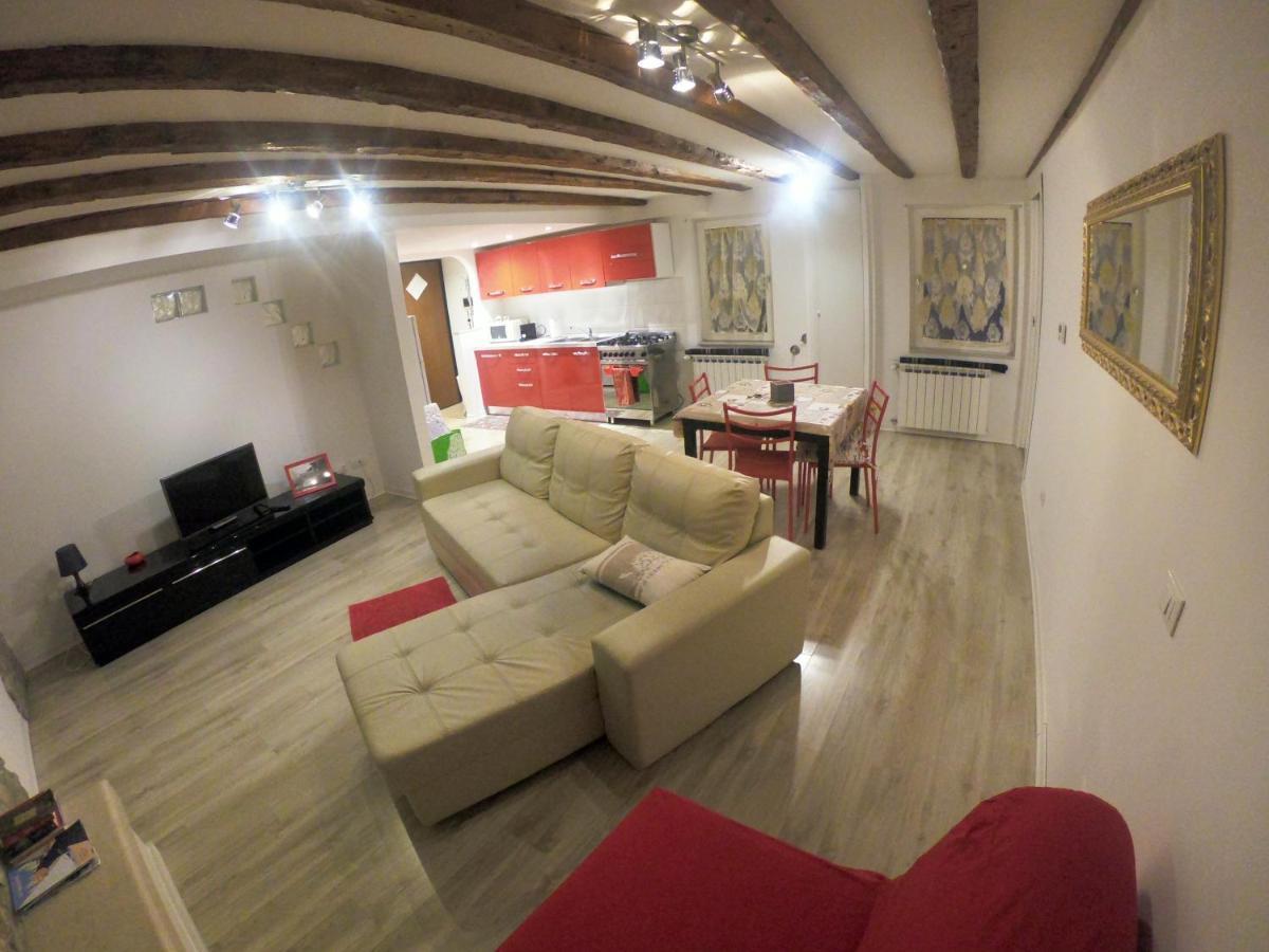Casa Vacanze Rubino Trieste Exterior foto